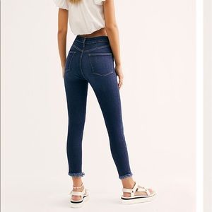 LIKE NEW Free People High Rise Jean